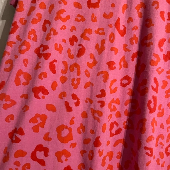 Size medium Shop the Mint leopard print dress - Picture 3 of 4